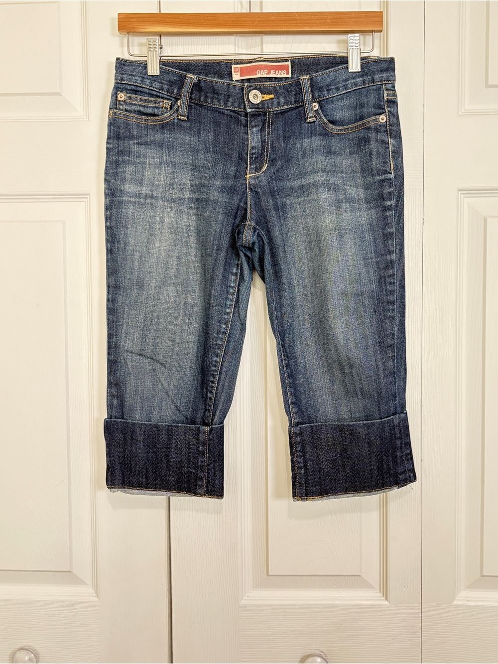GAP Blue Cuffed Denim Capris